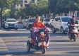 交警曝光不戴头盔行为，安全与隐私的微妙平衡考量